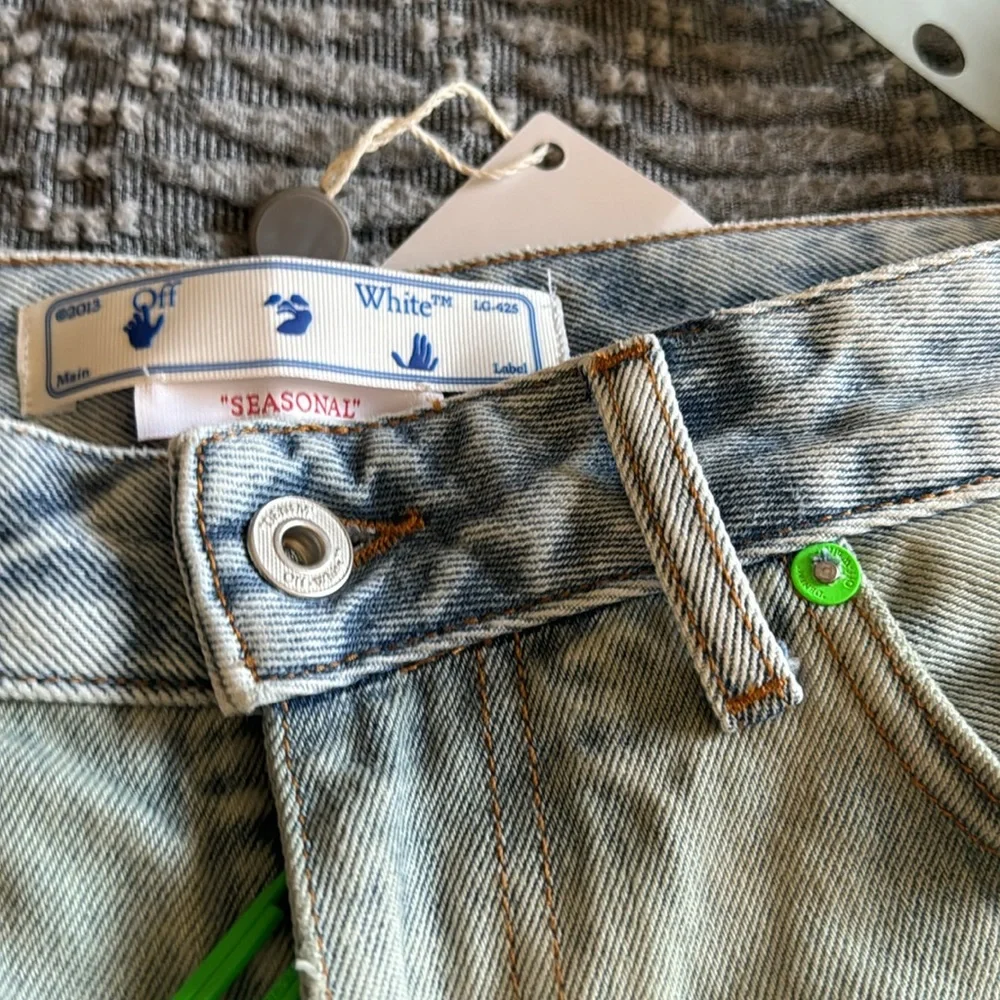 Off-White blue marbled curve jeans - Picture 3 of 6